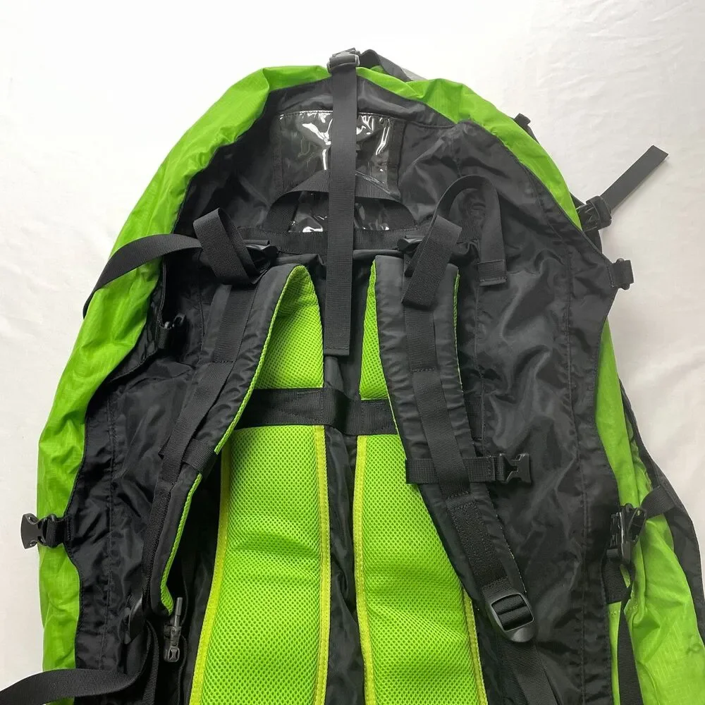 Gradient Mountaineering Trail Backpack Hiking Black Green Pockets Padded Straps